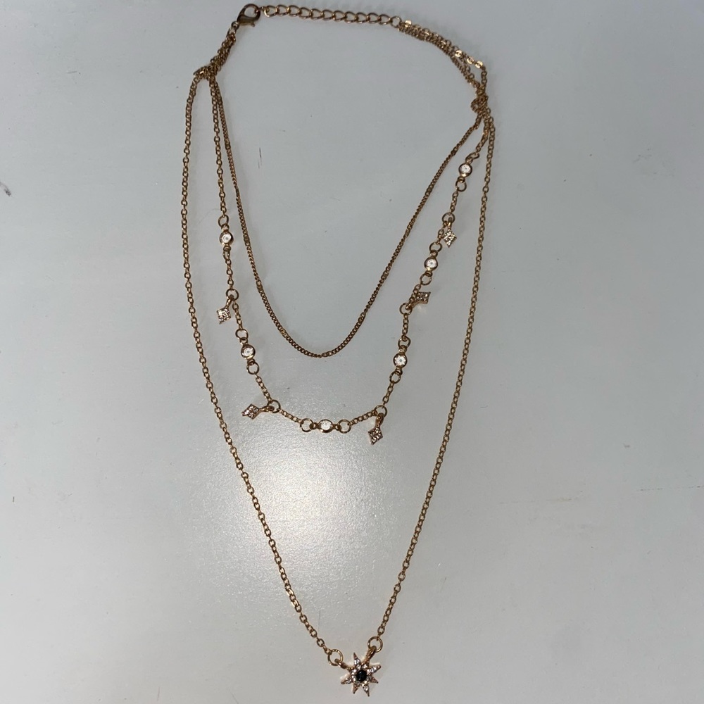 Three layer necklace